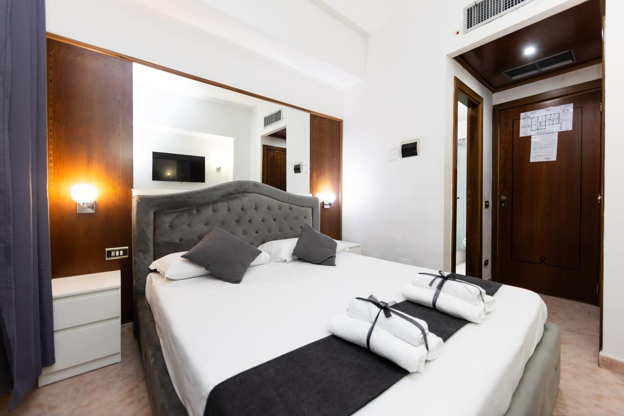 Hotel Max Rome Bagian luar foto